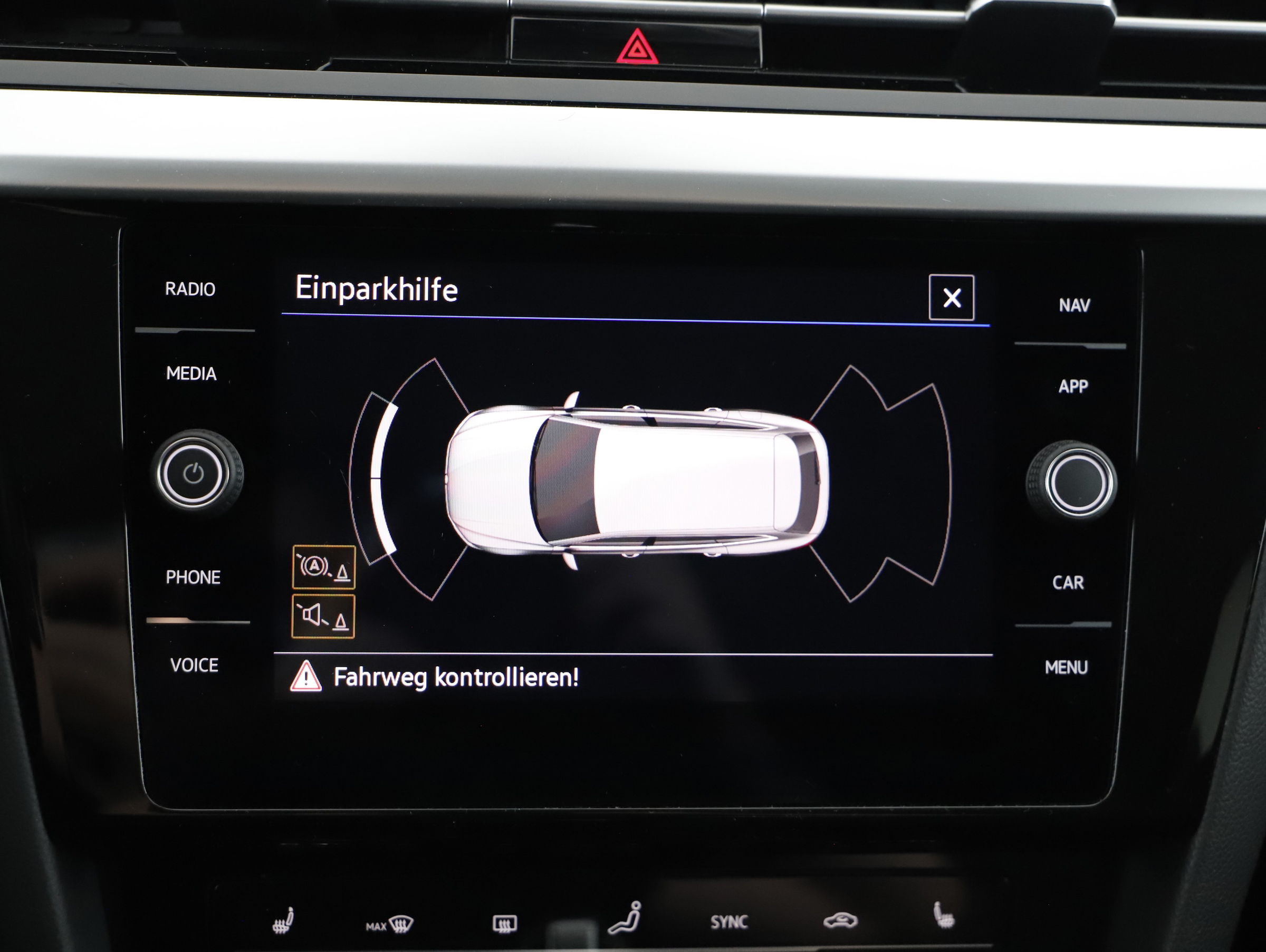 VW Arteon 2.0 TDI | Bild 9 von 21