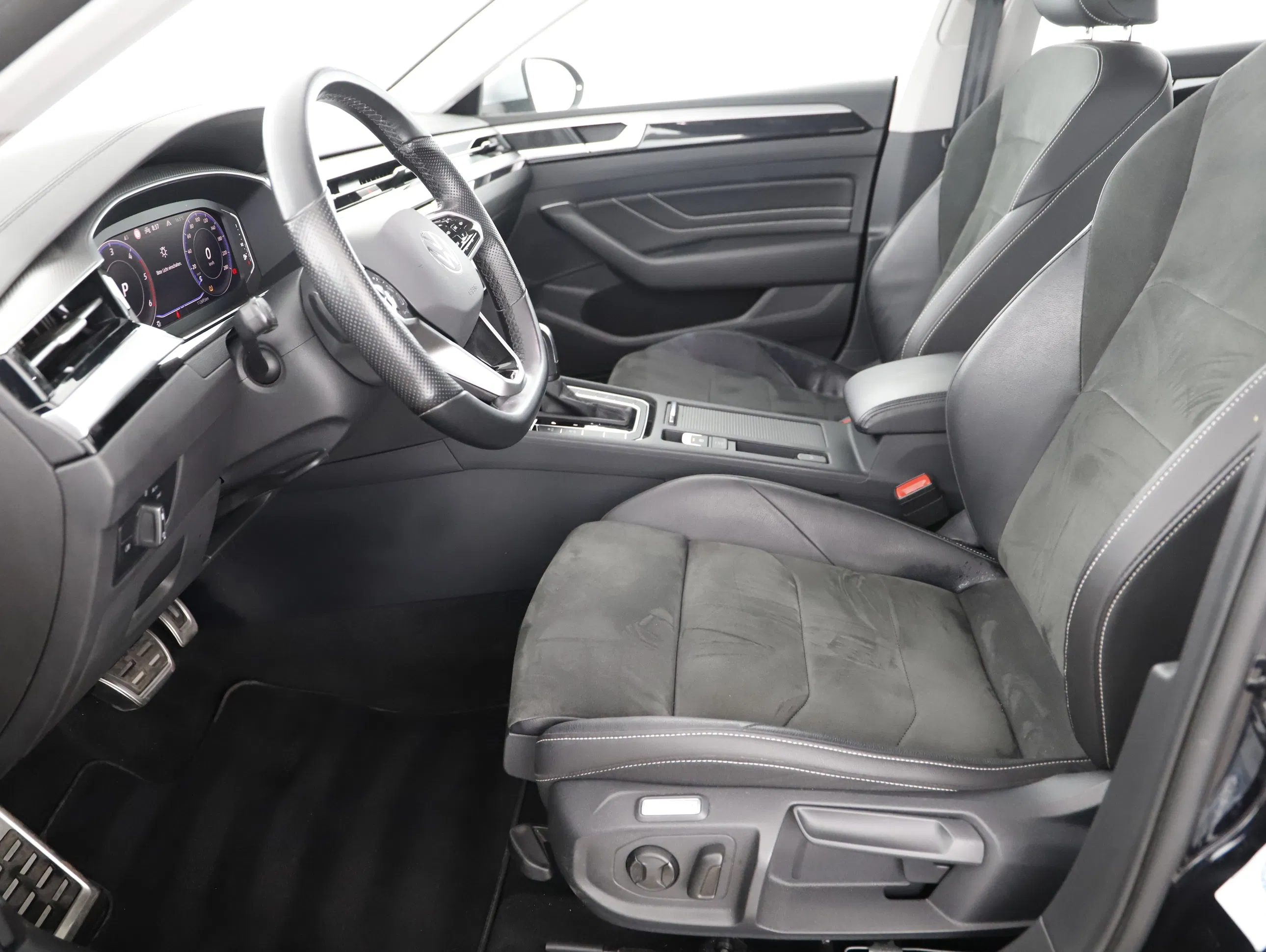 VW Arteon Shooting Brake 2.0 TDI Elegance | Bild 14 von 30