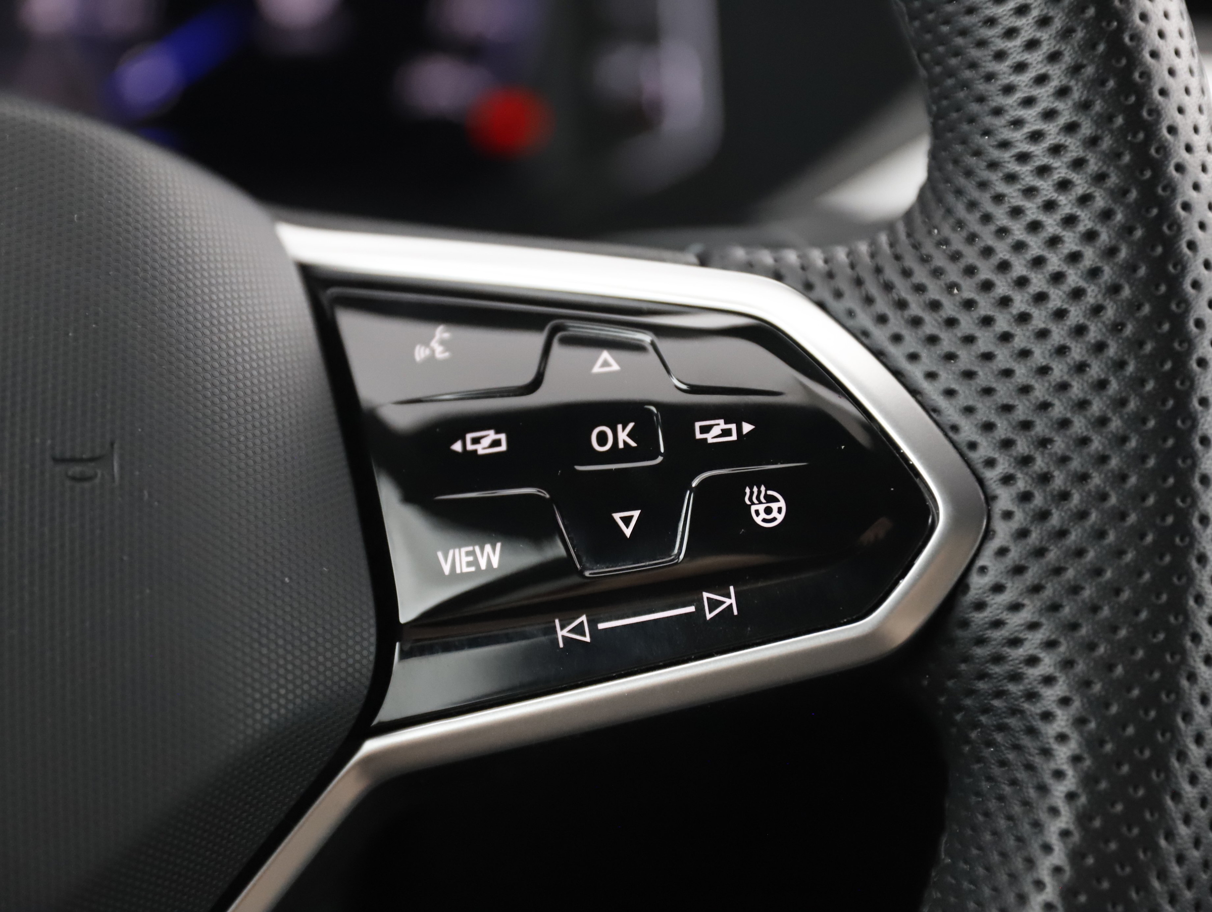 VW Arteon Shooting Brake 2.0 TDI  R-Line | Bild 13 von 25