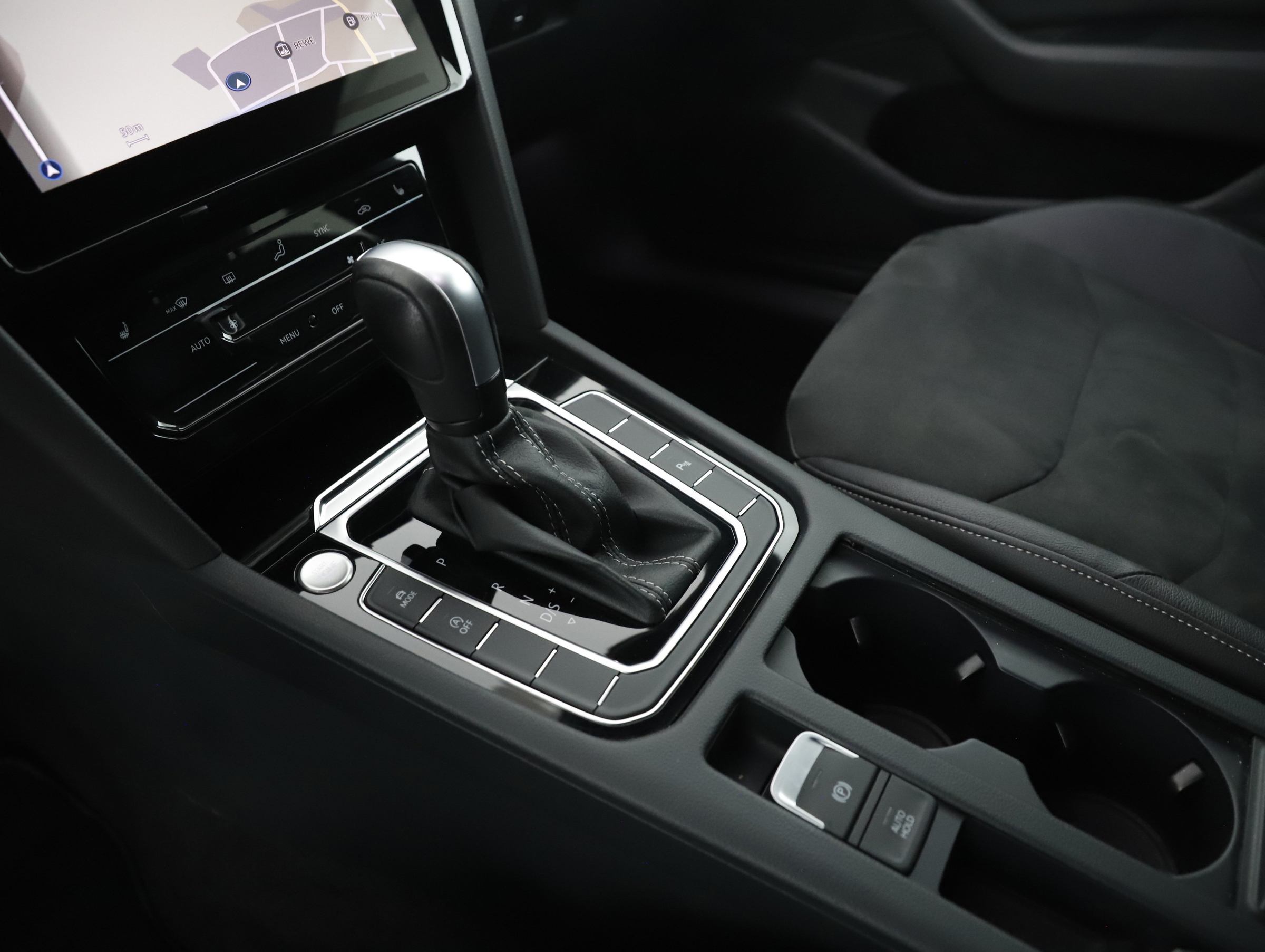 VW Arteon Shooting Brake 2.0 TDI  R-Line | Bild 18 von 25