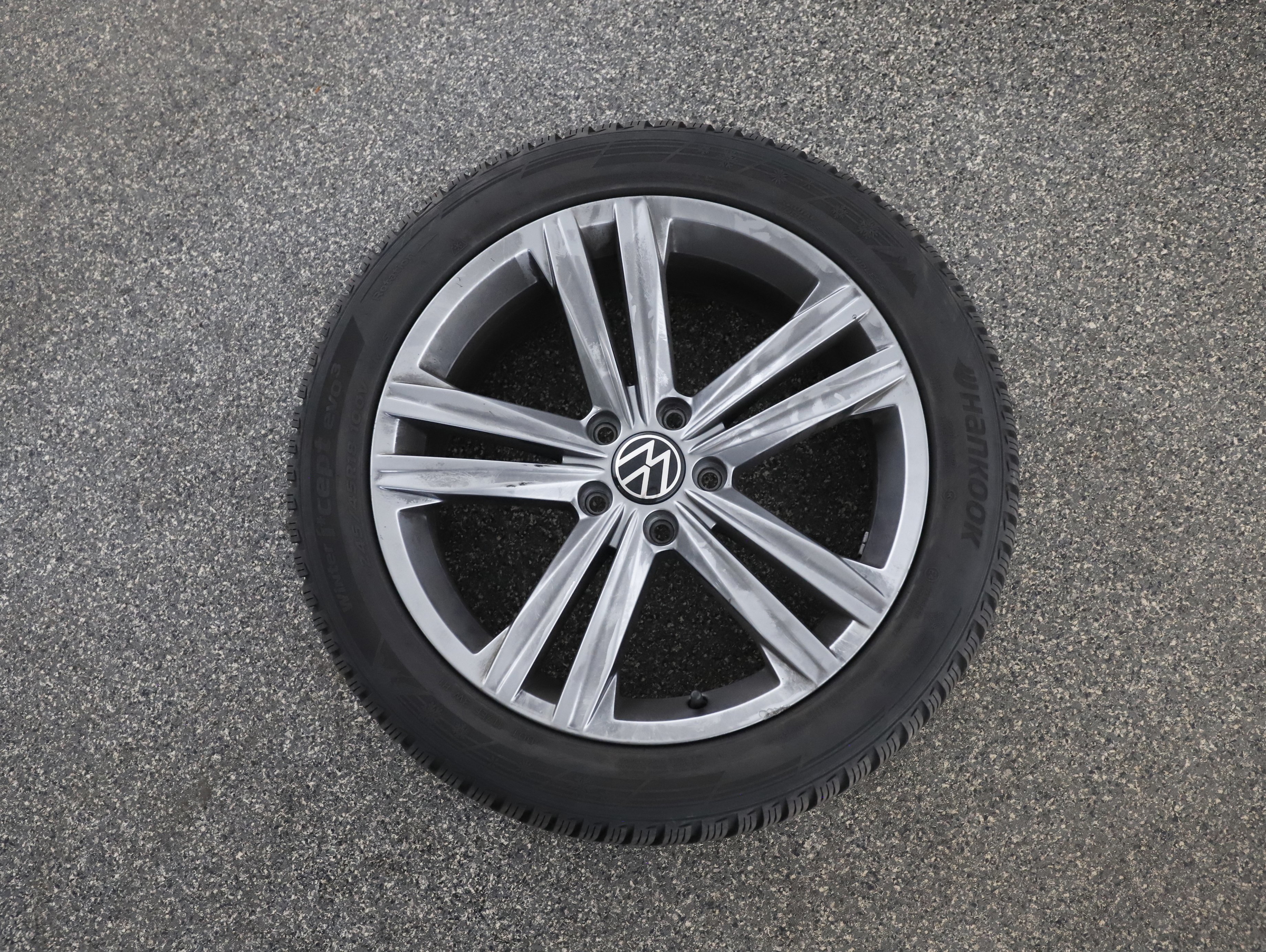 VW Arteon Shooting Brake 2.0 TDI  R-Line | Bild 23 von 25