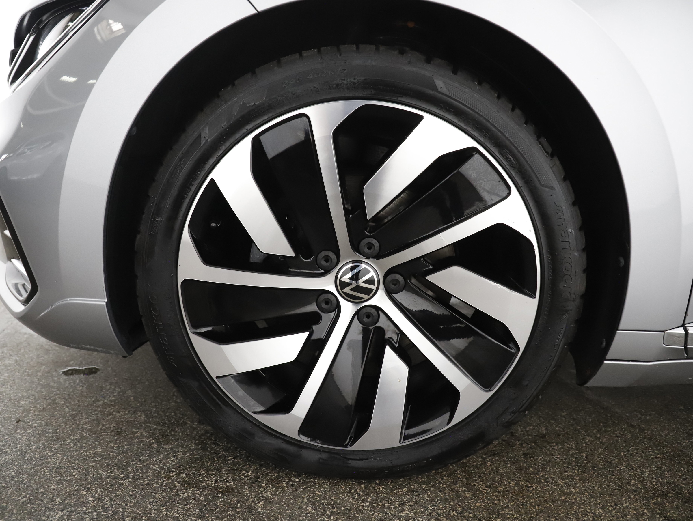 VW Arteon Shooting Brake 2.0 TDI  R-Line | Bild 4 von 25