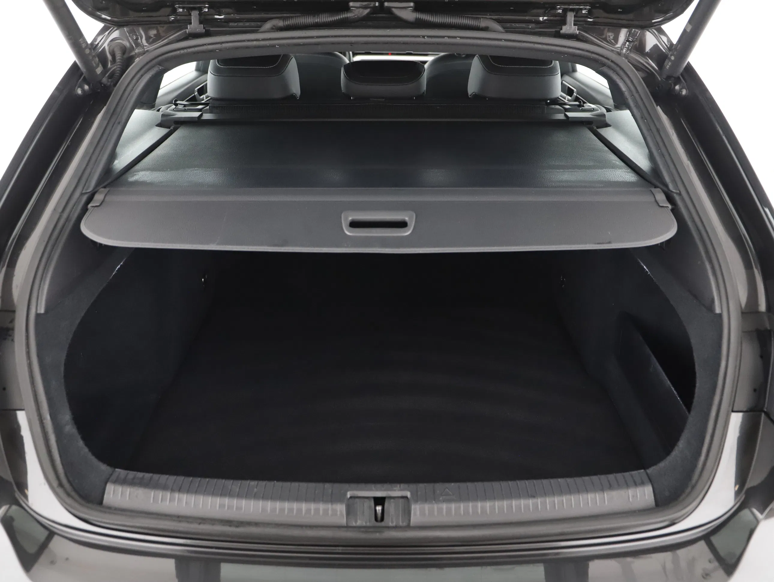 VW Arteon Shooting Brake 2.0 TDI 4Motion R-Line | Bild 16 von 26