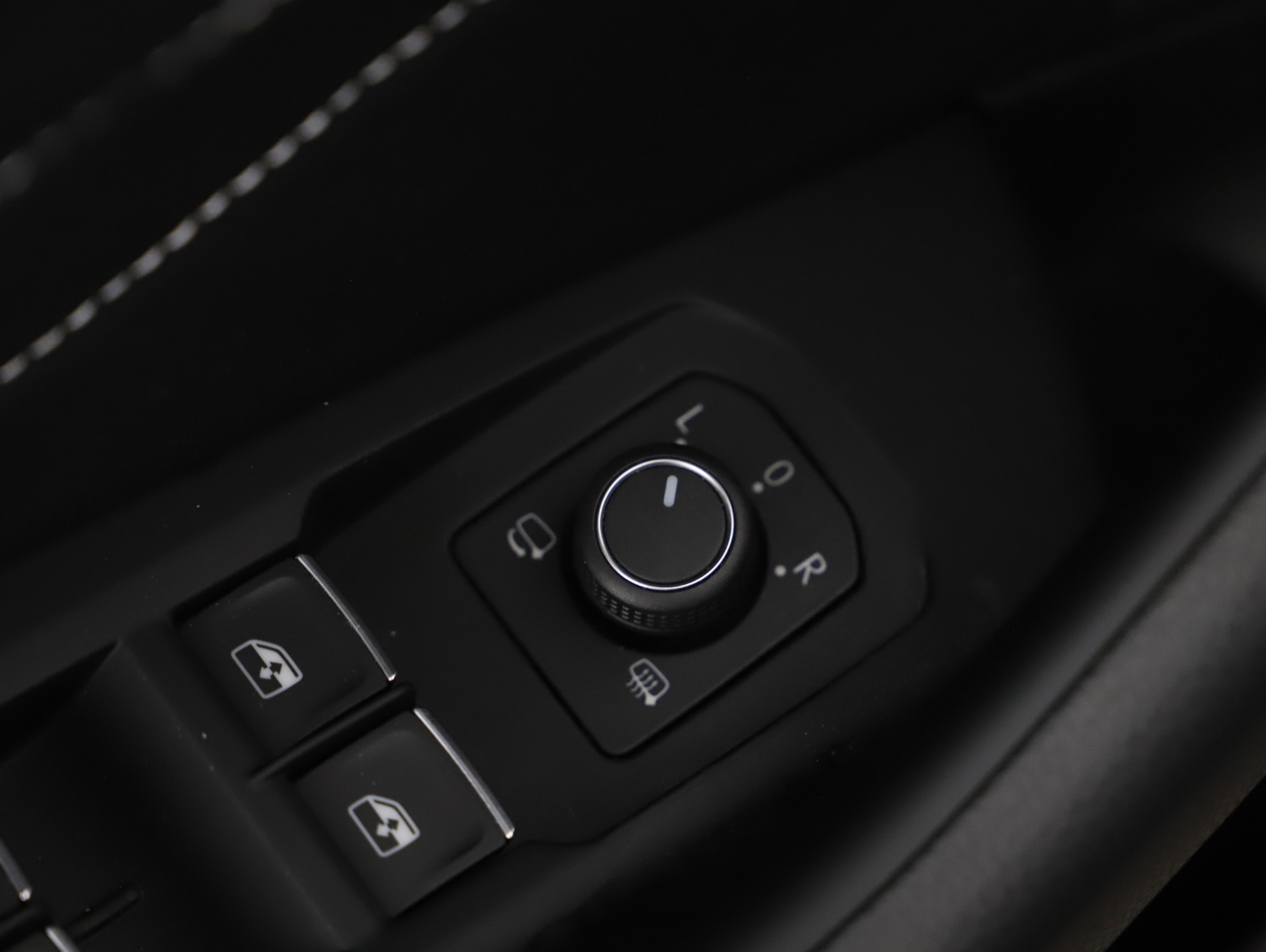 VW Arteon Shooting Brake 2.0 TDI R-Line | Bild 5 von 25