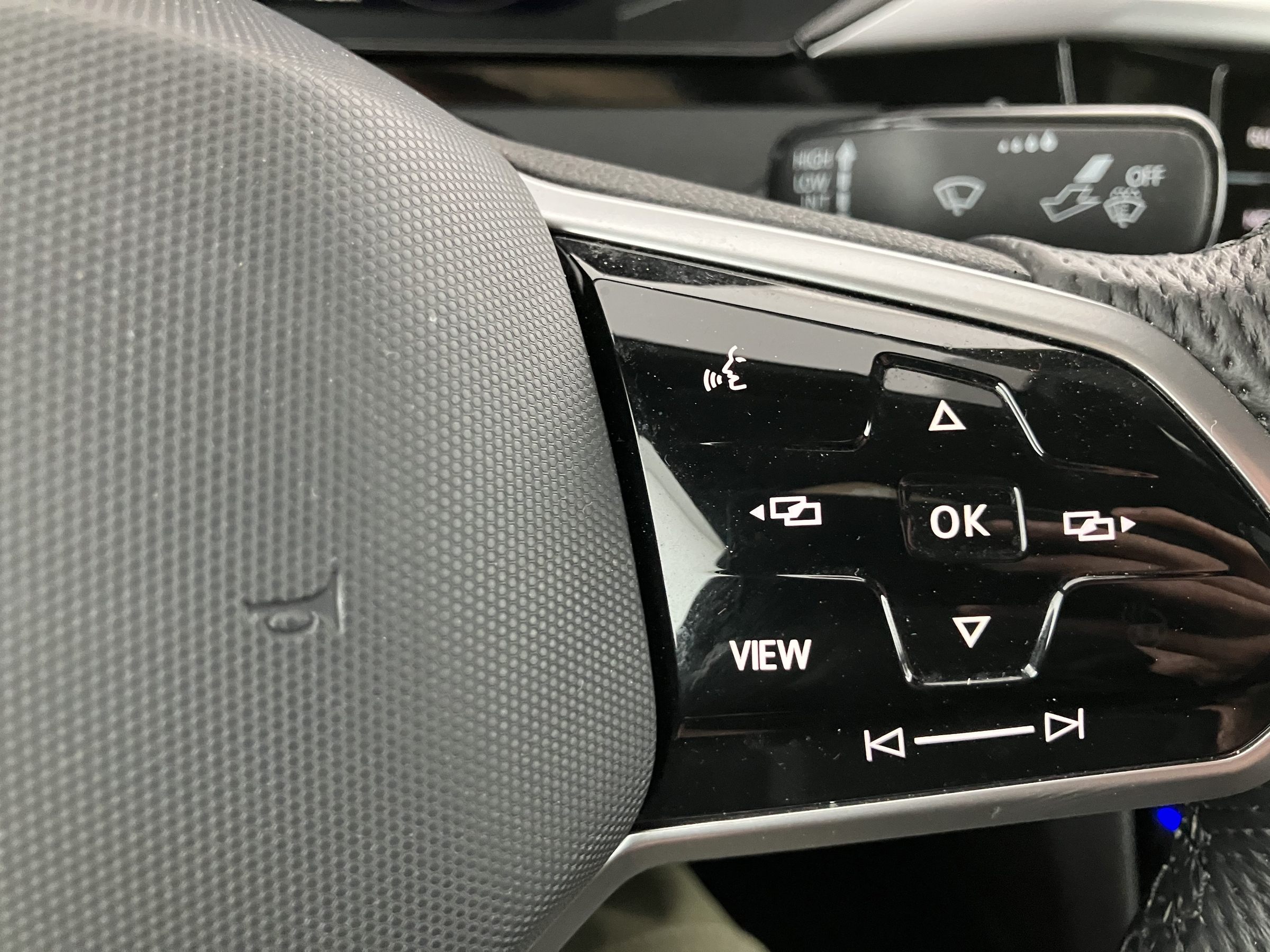 VW Arteon R-Line 1.5 TSI | Bild 12 von 31