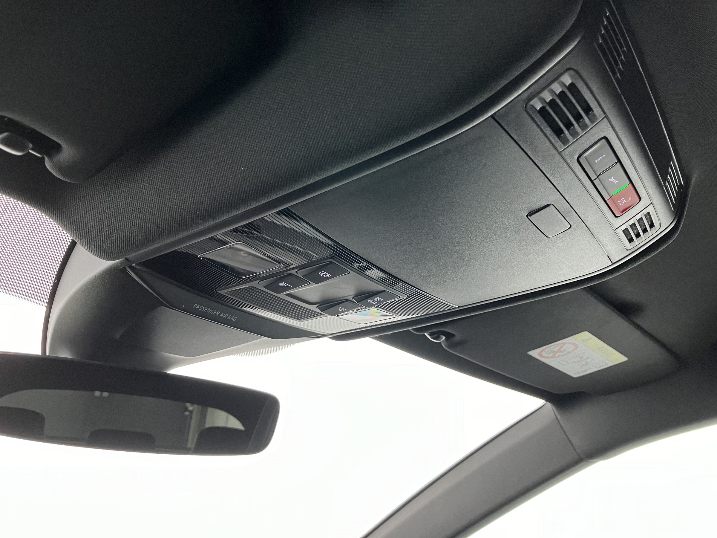 VW Arteon R-Line 1.5 TSI | Bild 14 von 31