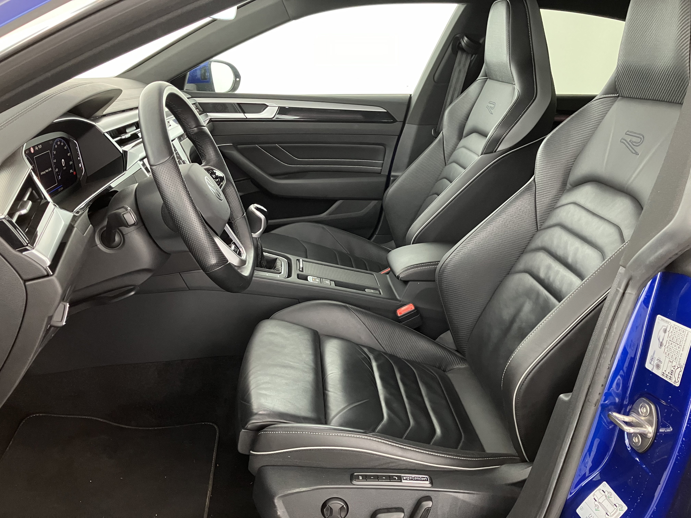 VW Arteon R-Line 1.5 TSI | Bild 6 von 31