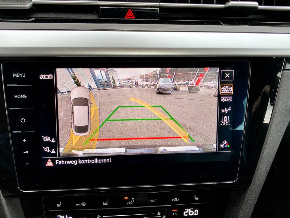 VW Arteon 2.0 TDI R-Line DSG | Bild 18 von 23