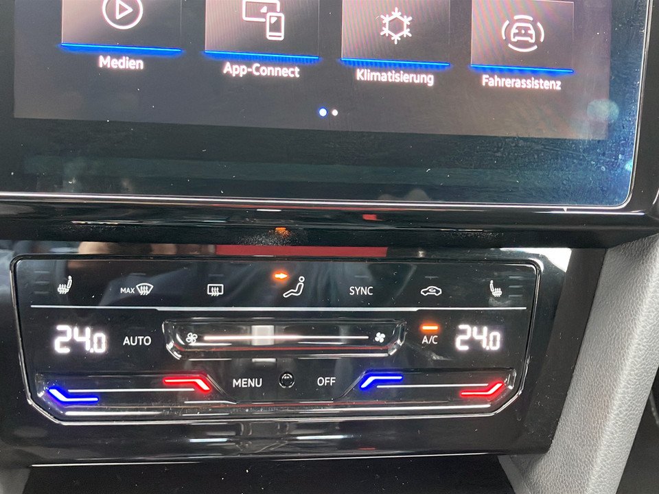 VW Arteon 2.0 TDI R-Line DSG | Bild 19 von 23