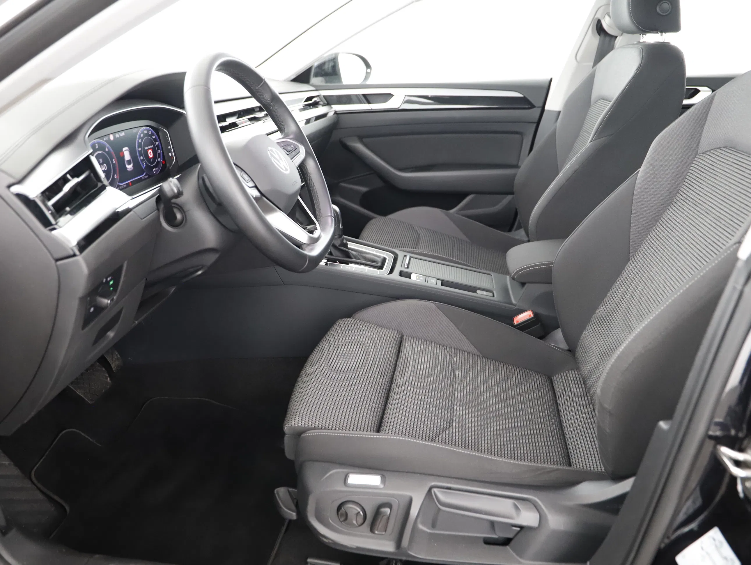 VW Arteon Shooting Brake 2.0 TDI Elegance | Bild 1 von 21