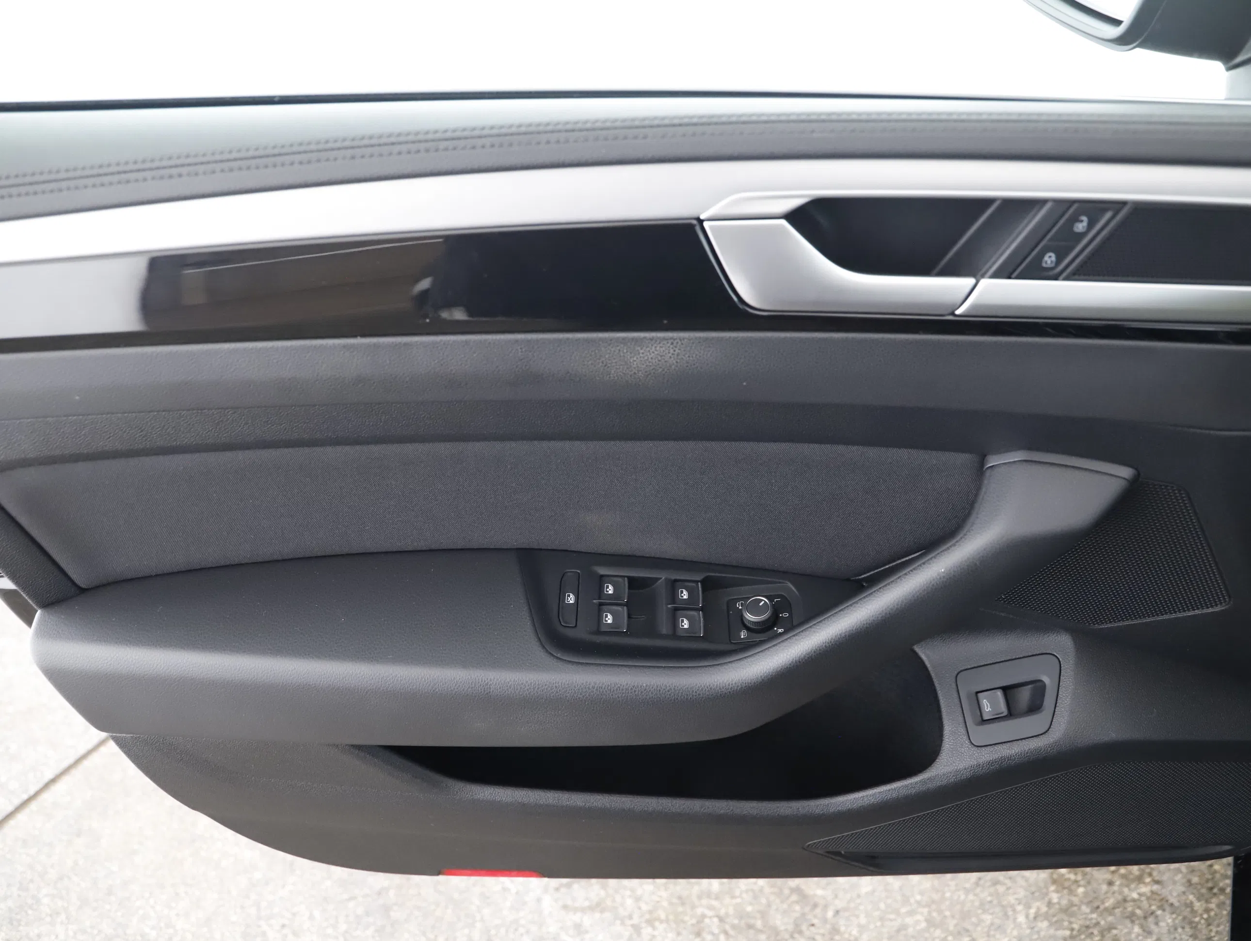 VW Arteon Shooting Brake 2.0 TDI Elegance | Bild 14 von 21