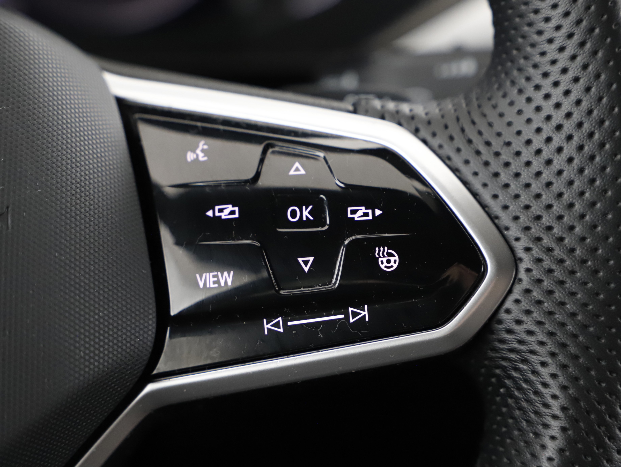 VW Arteon SB 2.0 TDI 4Mot Eleg DSG | Bild 12 von 23