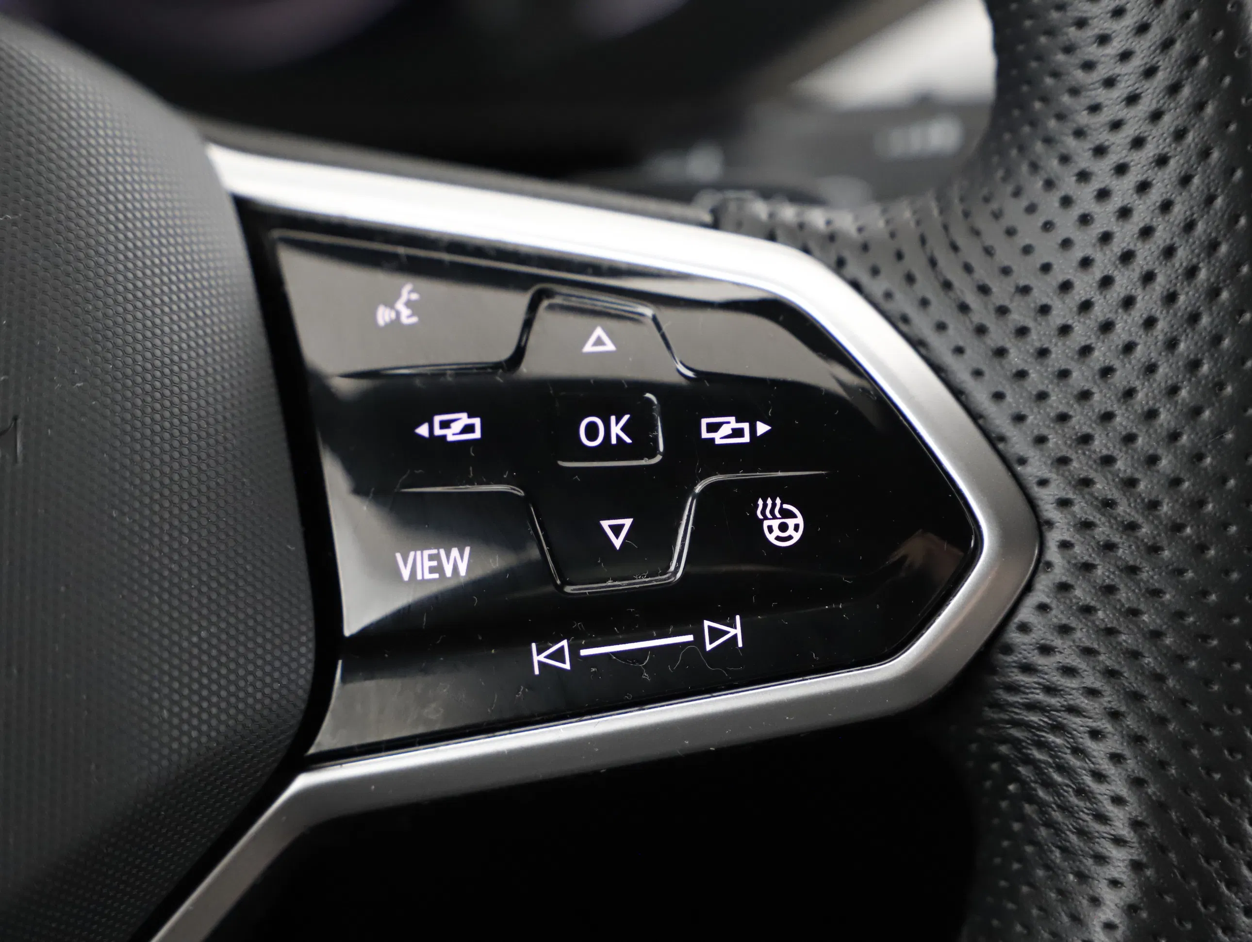 VW Arteon SB 2.0 TDI 4Mot Eleg DSG | Bild 12 von 23