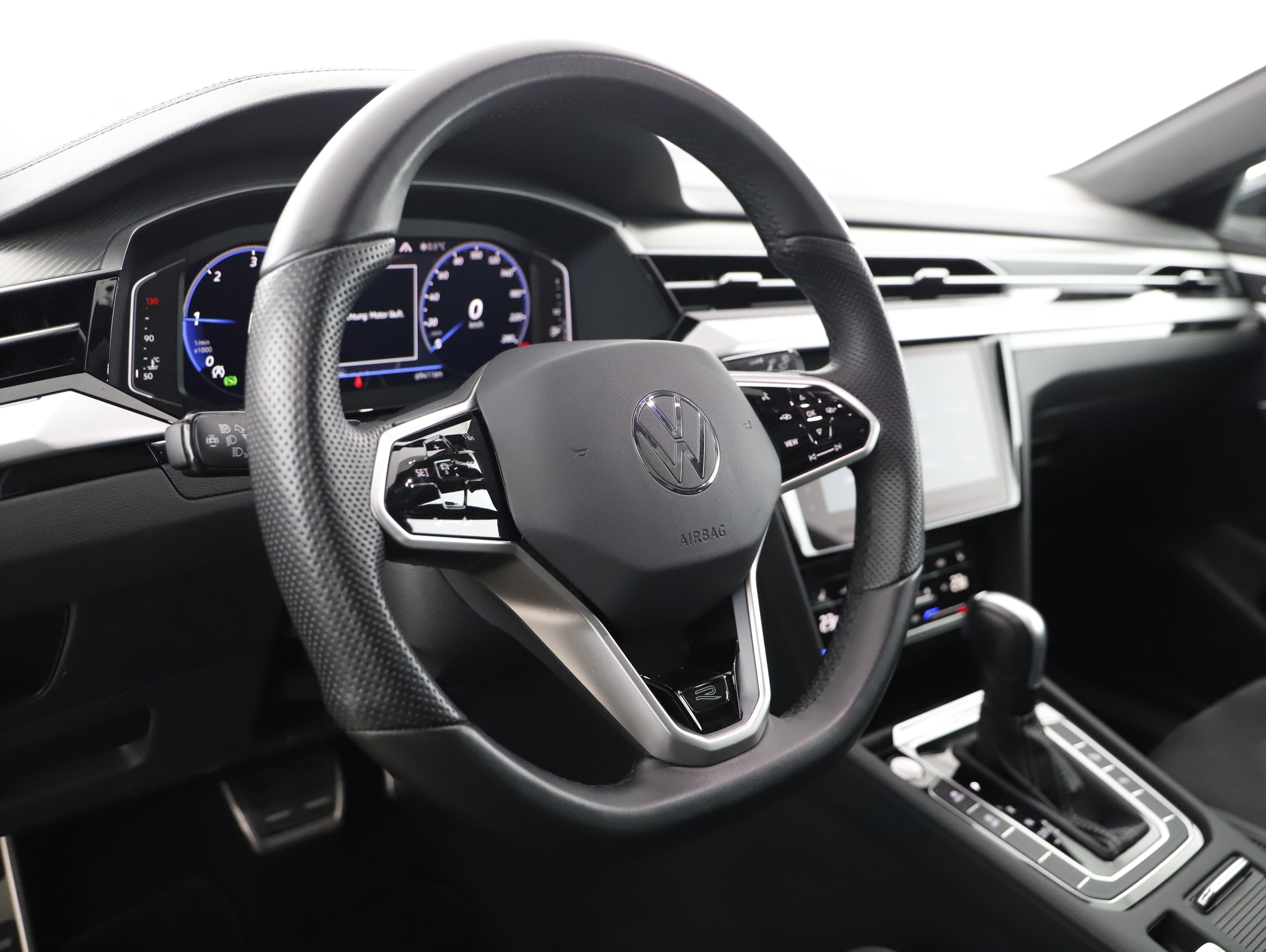 VW Arteon Shooting Brake 2.0 TDI 4Motion R-Line | Bild 13 von 27