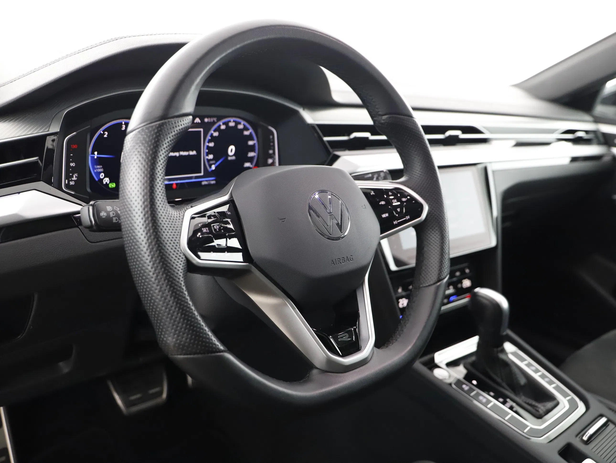 VW Arteon Shooting Brake 2.0 TDI 4Motion R-Line | Bild 13 von 27