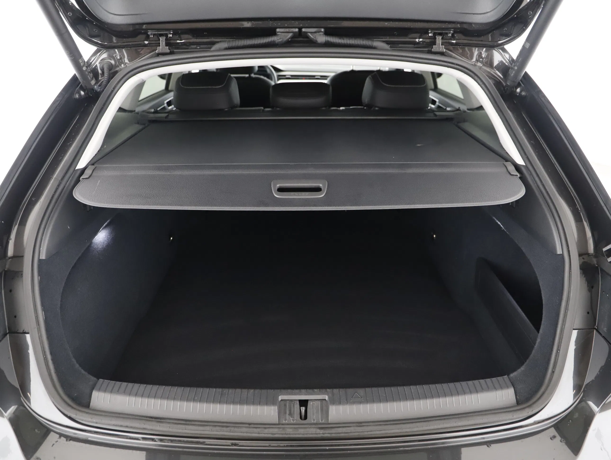 VW Arteon Shooting Brake 2.0 TDI Elegance | Bild 18 von 23