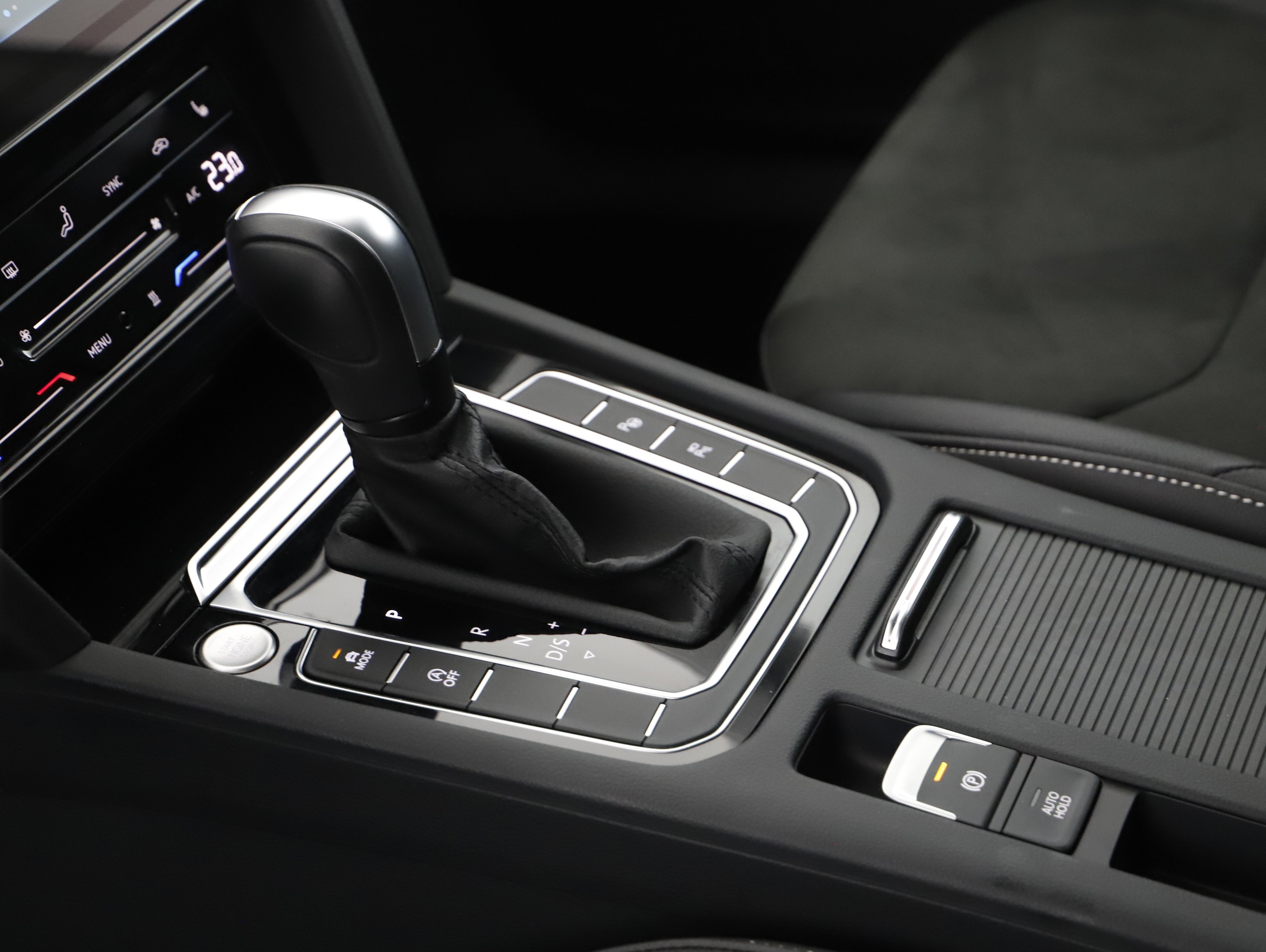 VW Arteon Shooting Brake 2.0 TDI Elegance | Bild 11 von 23