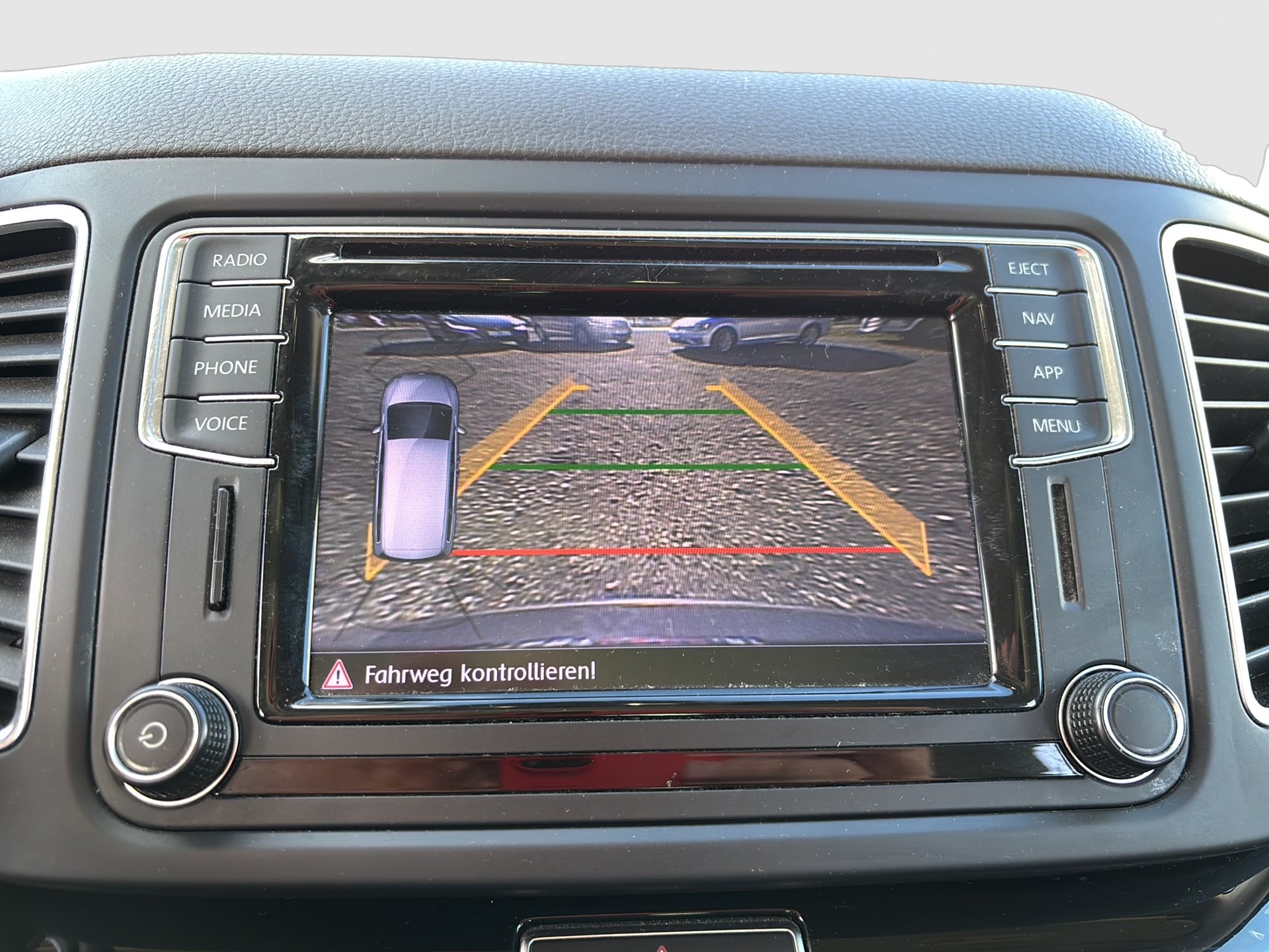 VW Sharan 2.0 TDI BMT 7-Sitzer Business+ | Bild 20 von 30