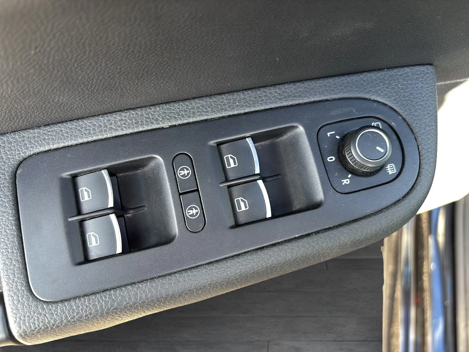 VW Sharan 2.0 TDI BMT 7-Sitzer Business+ | Bild 10 von 30