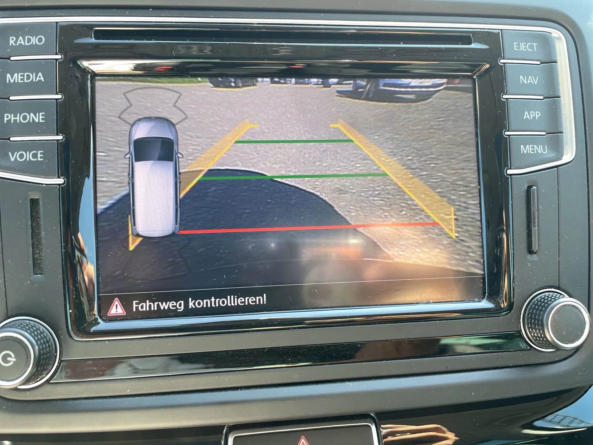 VW Sharan 2.0 TDI BMT 7-Sitzer Business+ | Bild 19 von 29