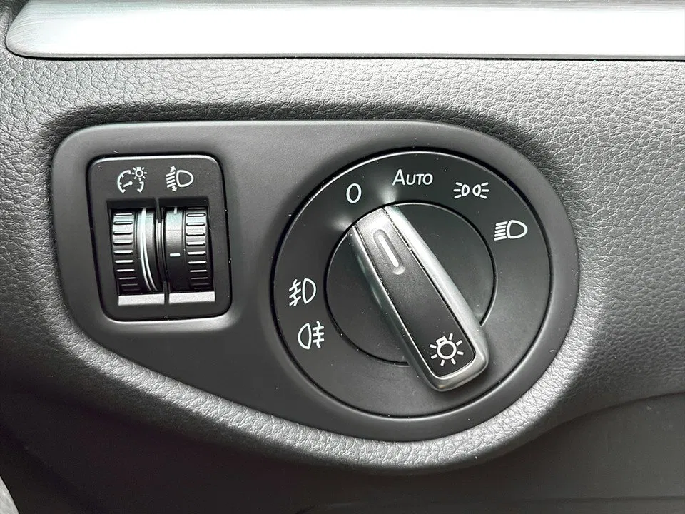 VW Sharan 2.0 TDI Comfortline DSG | Bild 20 von 25