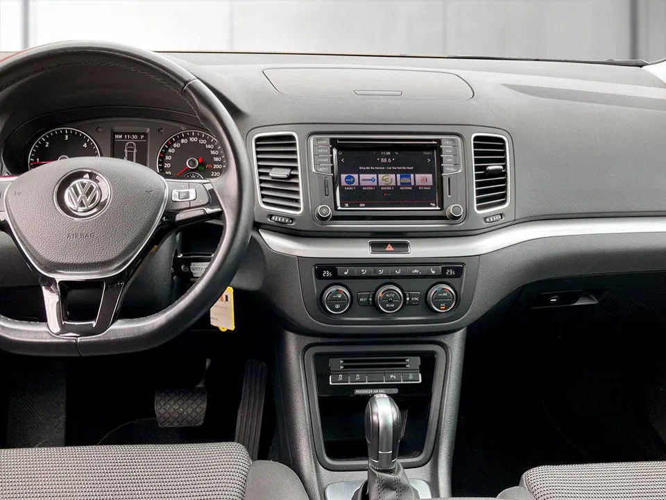 VW Sharan Comfortline TDI SCR DSG 5-Sitzer | Bild 9 von 21
