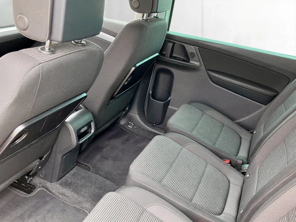 VW Sharan Comfortline TDI SCR DSG 5-Sitzer | Bild 19 von 21