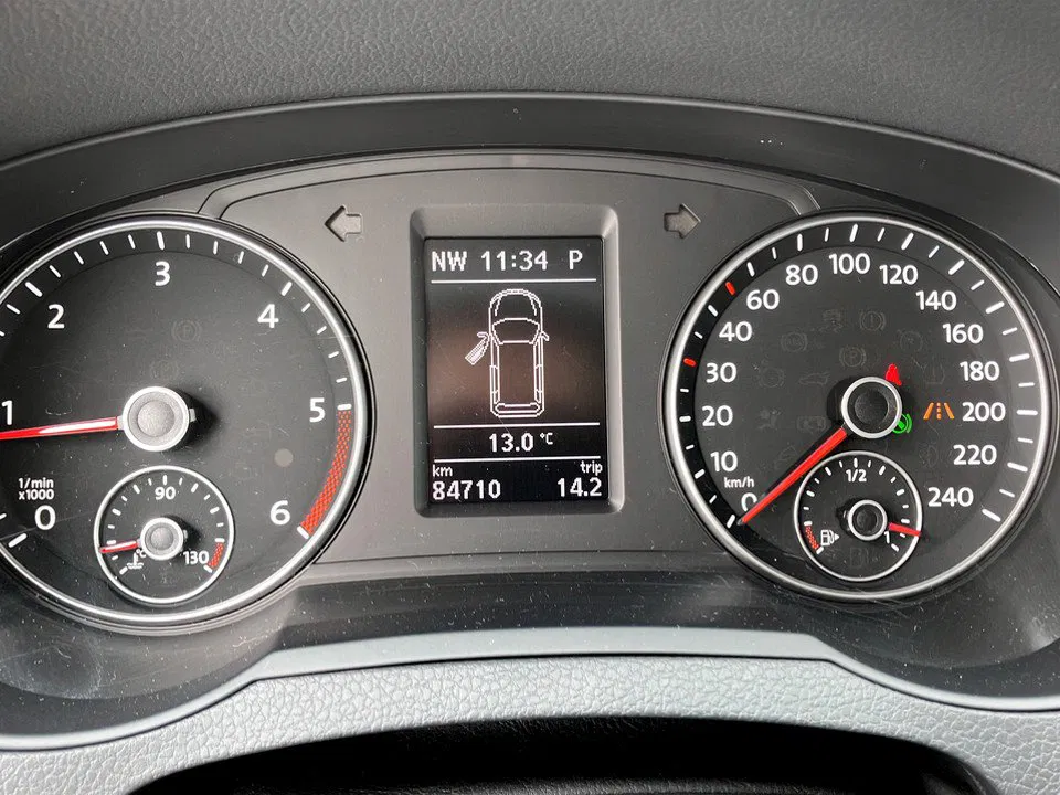 VW Sharan Comfortline TDI SCR DSG 5-Sitzer | Bild 11 von 21