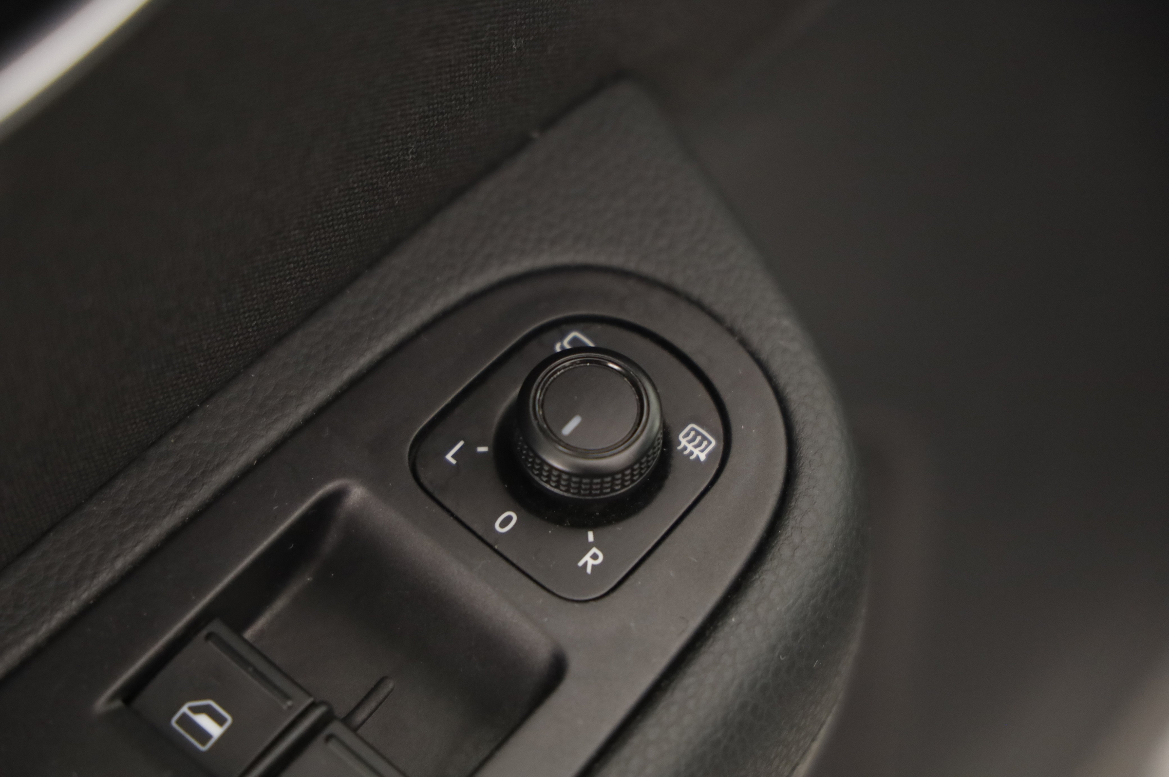 VW Sharan Comfortline TDI SCR DSG 5-Sitzer | Bild 18 von 31