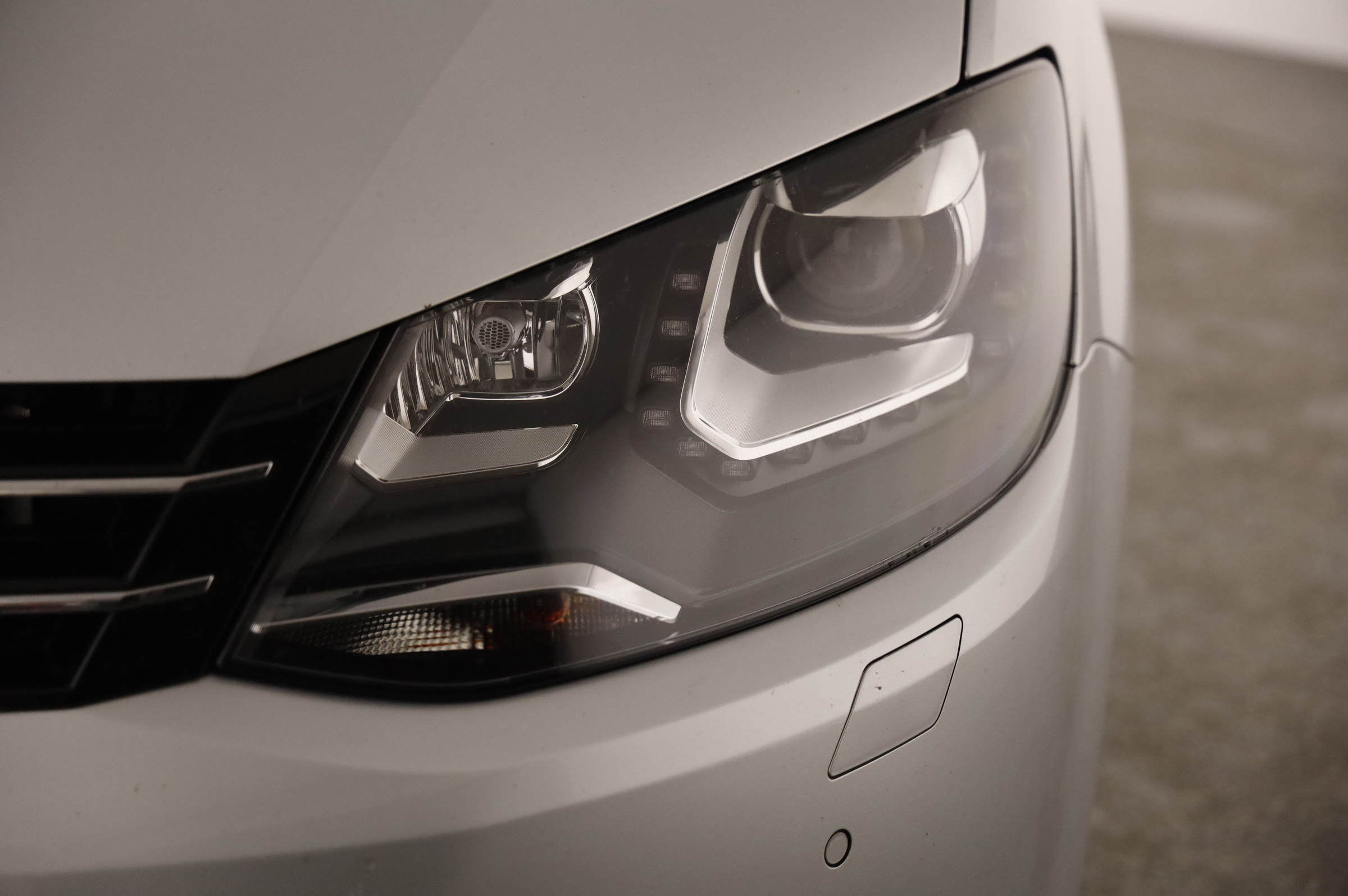 VW Sharan Comfortline TDI SCR DSG 5-Sitzer | Bild 23 von 31