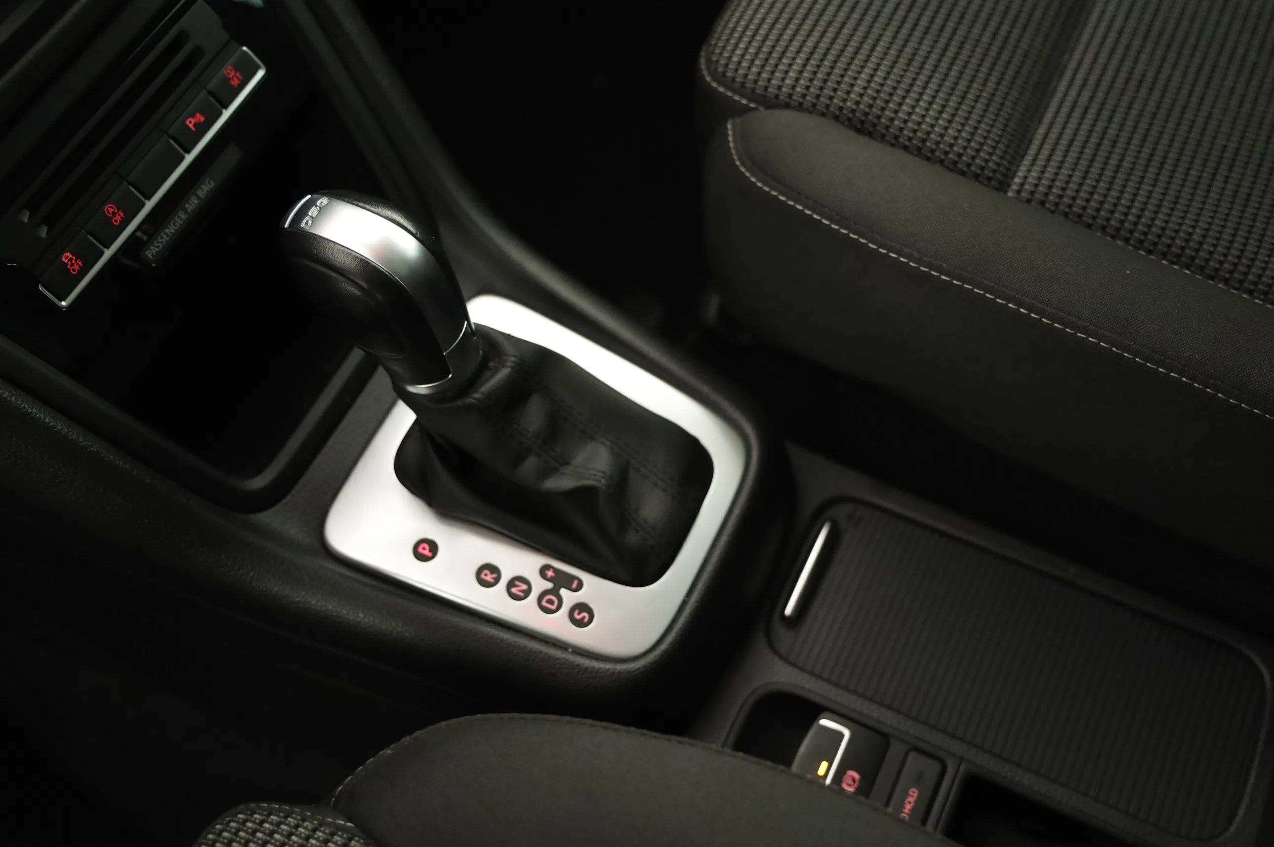 VW Sharan Comfortline TDI SCR DSG 5-Sitzer | Bild 25 von 31