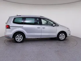 VW Sharan Comfortline TDI SCR DSG 5-Sitzer | Thumbnail 29 von 31