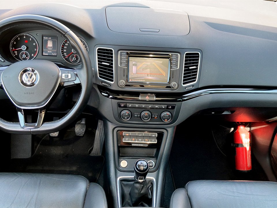 VW Sharan 1.4 TSI BlueMotionTech Business+ | Bild 10 von 15