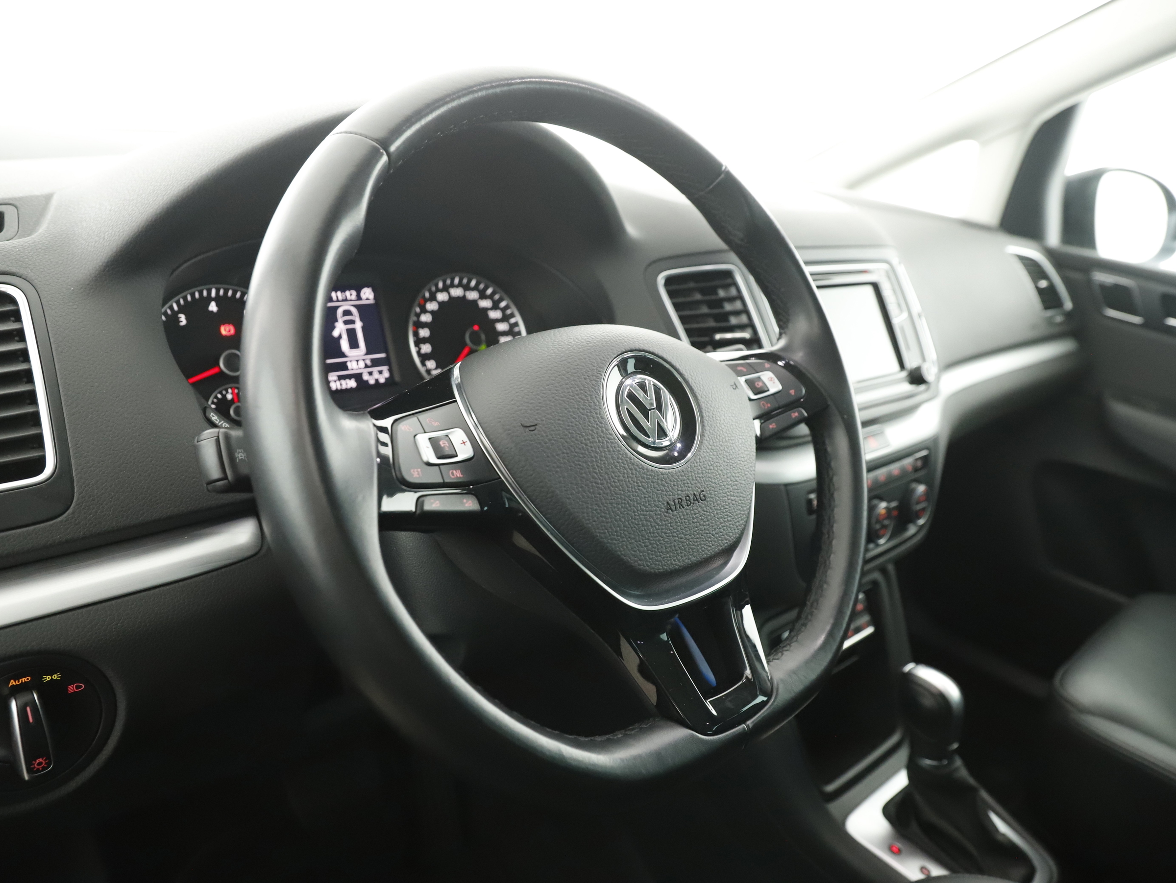 VW Sharan Business+ TSI DSG 7-Sitzer | Bild 15 von 31