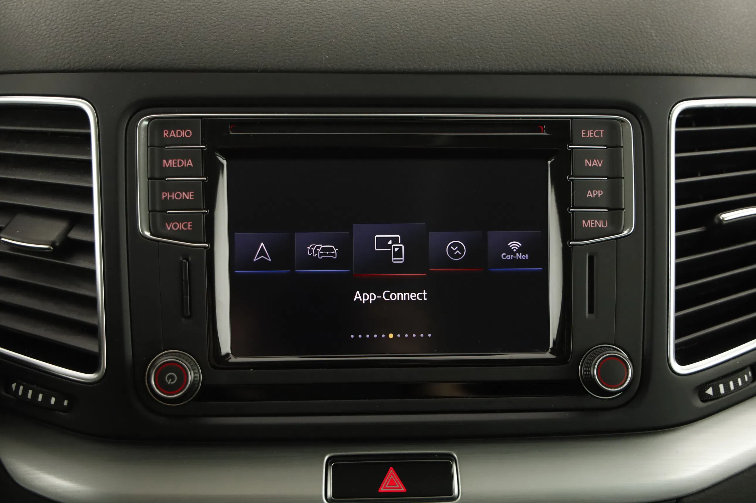 VW Sharan BMT 1.4 TSI BlueMotionTech Comfortline | Bild 14 von 23