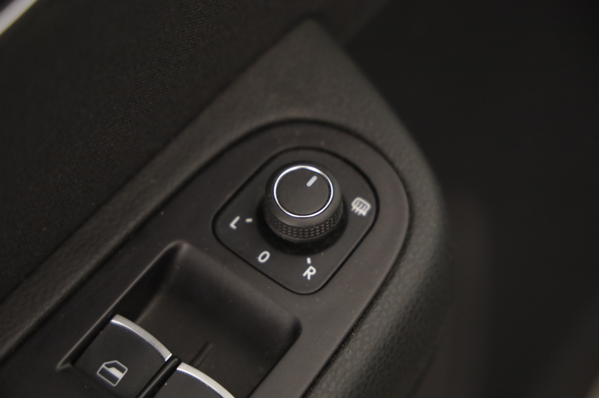 VW Sharan BMT 1.4 TSI BlueMotionTech Comfortline | Bild 6 von 23