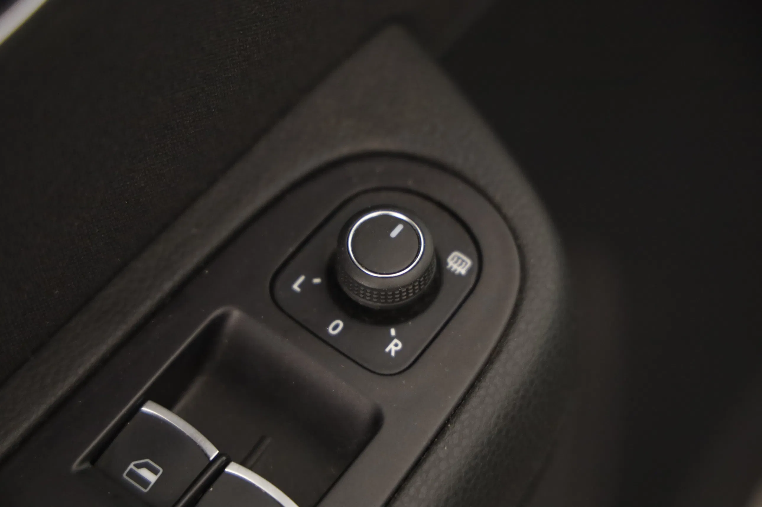 VW Sharan BMT 1.4 TSI BlueMotionTech Comfortline | Bild 6 von 23