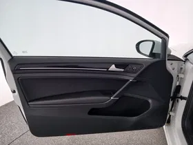 VW Golf VII 2.0 TDI BMT Highline | Thumbnail 11 von 29