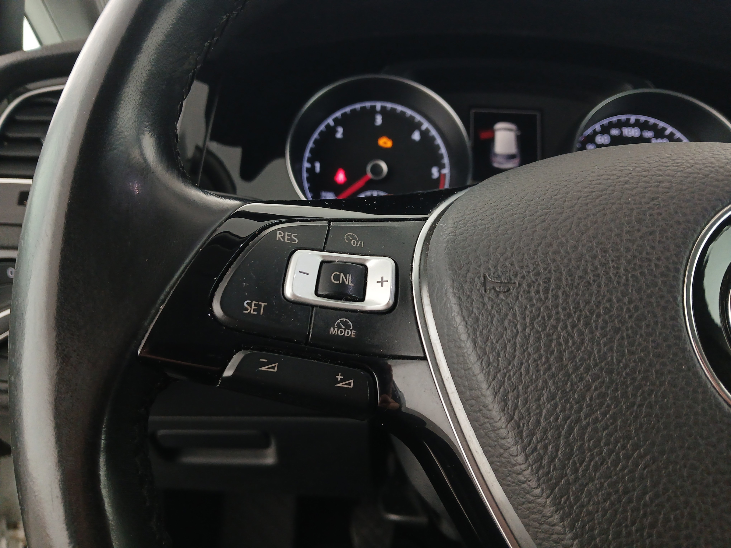 VW Golf VII 2.0 TDI BMT Highline | Bild 18 von 29