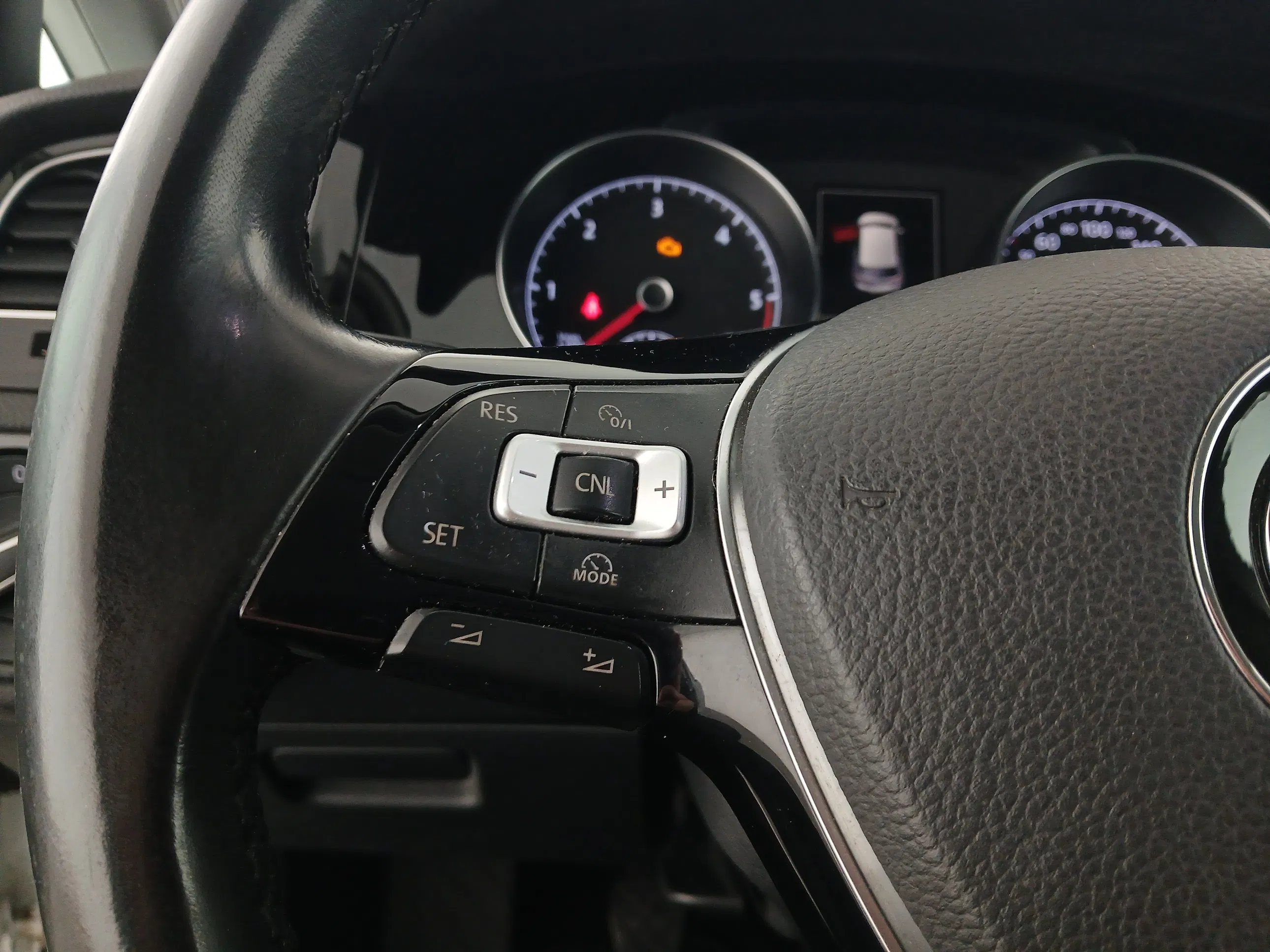 VW Golf VII 2.0 TDI BMT Highline | Bild 18 von 29