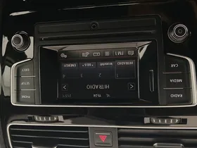 VW Golf VII 2.0 TDI BMT Highline | Thumbnail 20 von 29