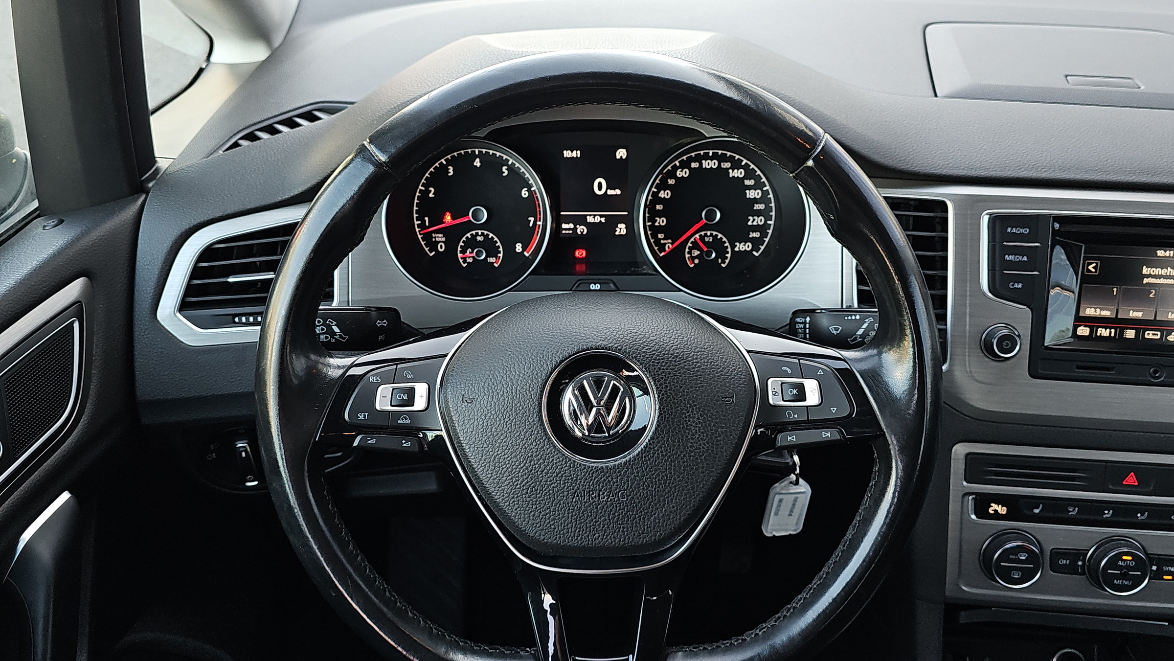 VW Golf Sportsvan 1.2 TSI Comfortline | Bild 11 von 18