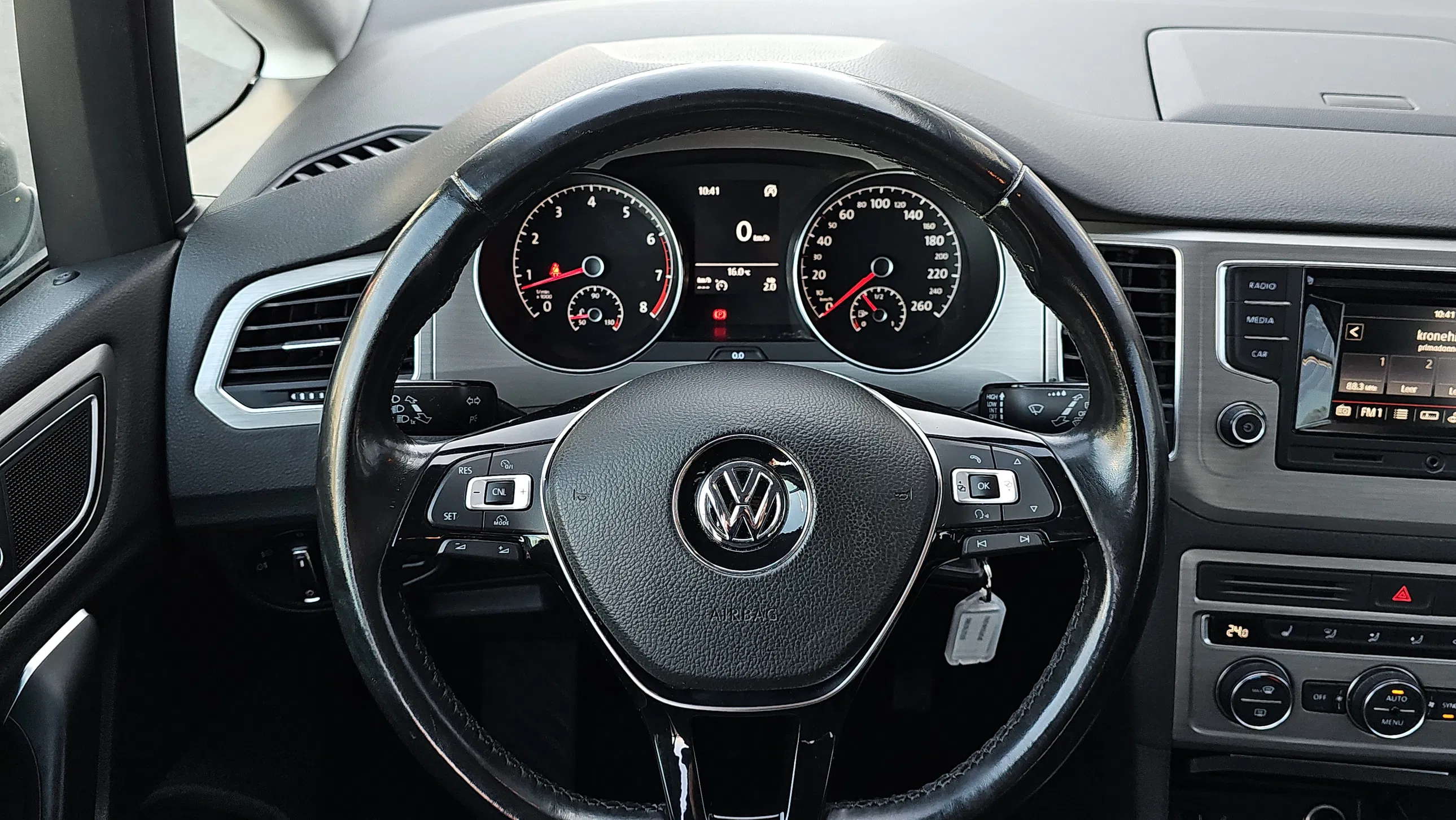 VW Golf Sportsvan 1.2 TSI Comfortline | Bild 11 von 18