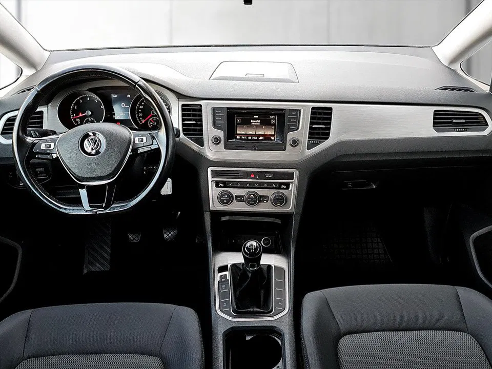 VW Golf Sportsvan 1.2 TSI Comfortline | Bild 10 von 18