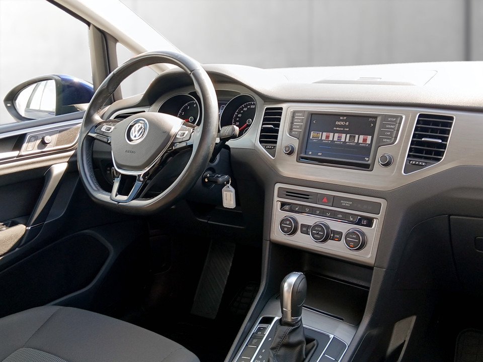 VW Golf Sportsvan 1.2 TSI DSG | Bild 12 von 22