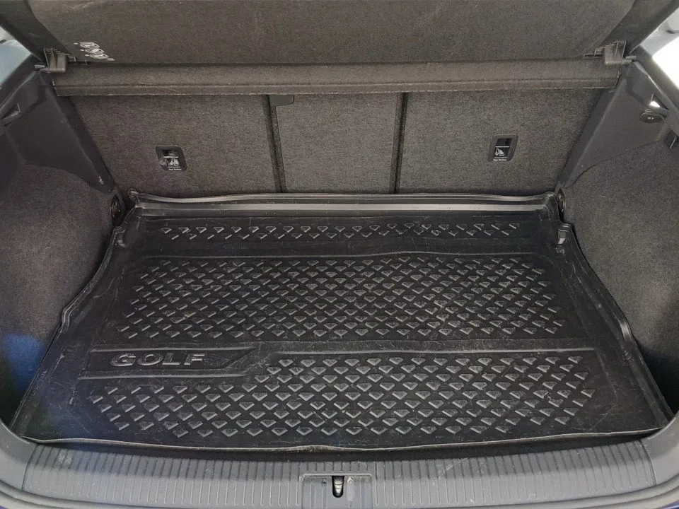 VW Golf Sportsvan 1.2 TSI DSG | Bild 22 von 22