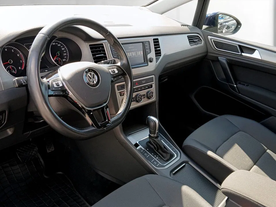 VW Golf Sportsvan 1.2 TSI DSG | Bild 10 von 22