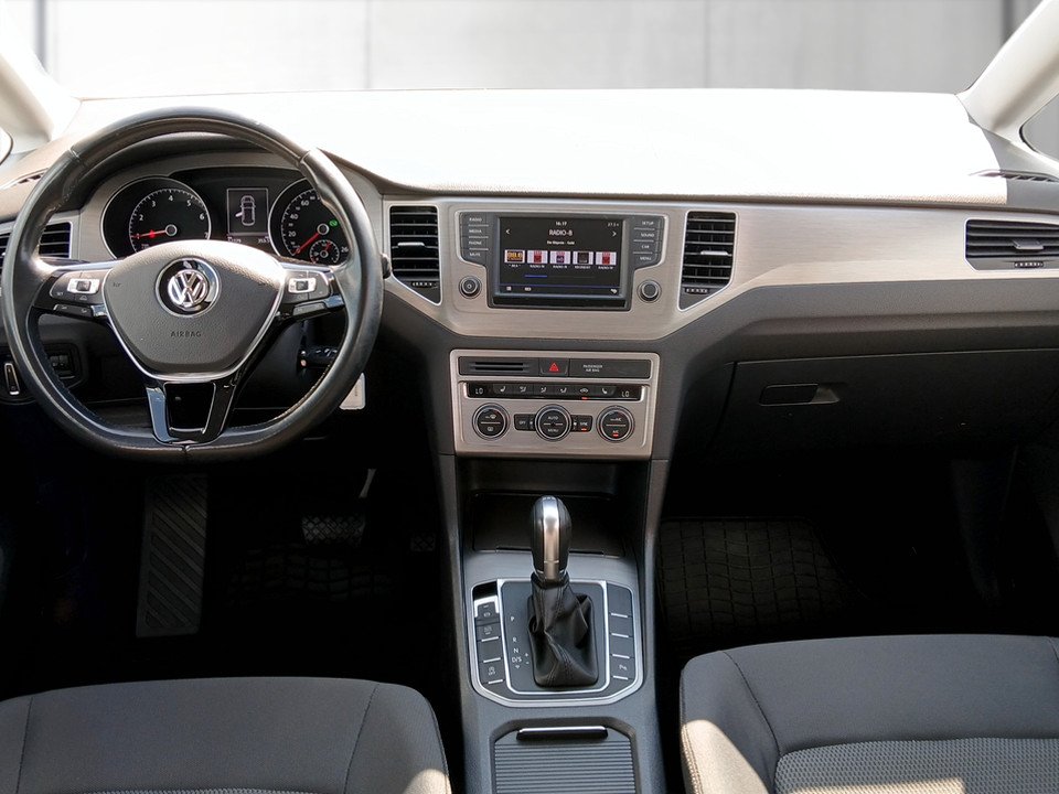 VW Golf Sportsvan 1.2 TSI DSG | Bild 11 von 22
