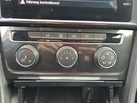 VW Golf VII Variant 1.6 TDI BMT | Thumbnail 22 von 26