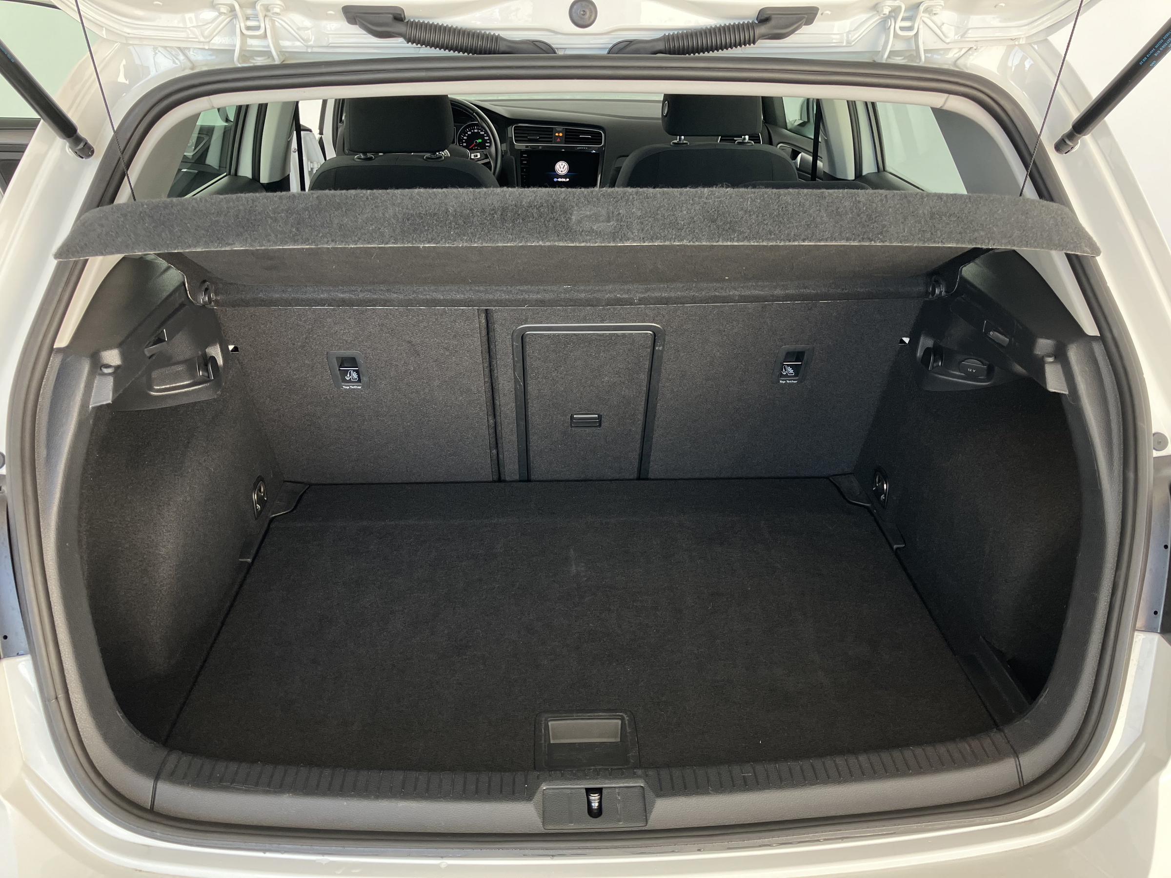 VW Golf VII e-Golf | Bild 14 von 31